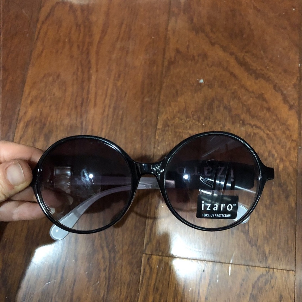iZaro black Sunglasses